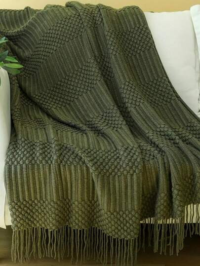 A Diamond-Shaped Pure-Color Knitted Blanket, Featuring A Nordic Style With Rectangular Fringed Ed... | SHEIN