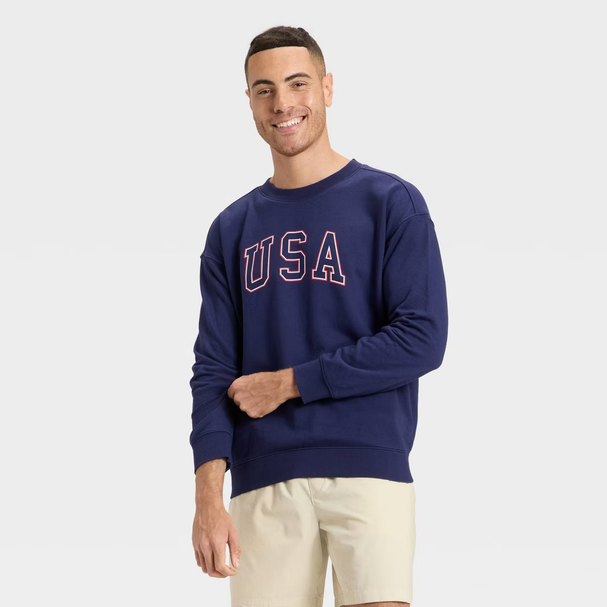 Men's USA Fleece Crewneck Sweatshirt - Goodfellow & Co™ Navy Blue | Target