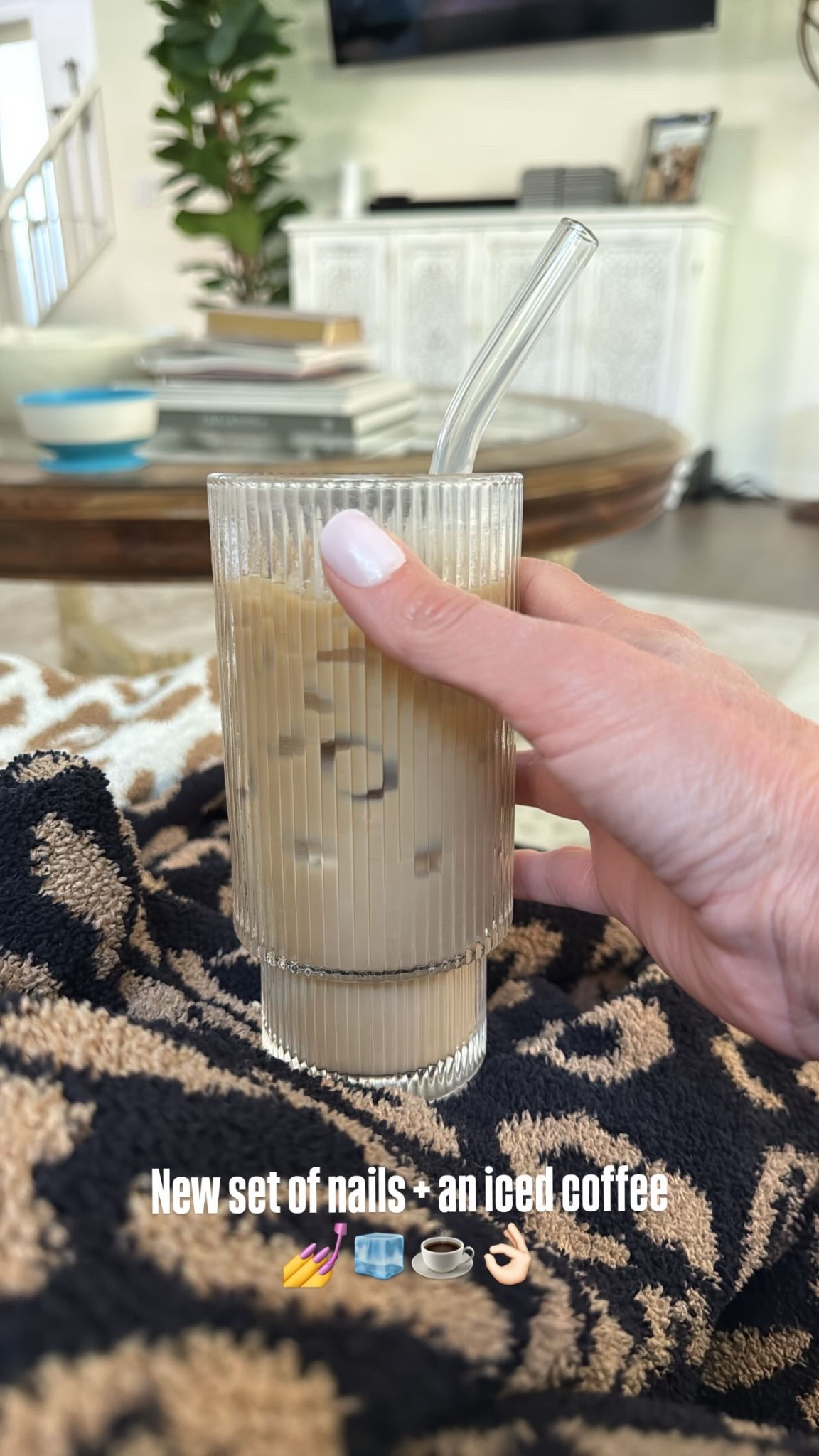 New set of nails + an iced coffee 💅🧊☕️

Amazon, Barefoot Dreams, Press on nails, Glamnetic, drinking glasses, iced coffee glass, cozy throw blanket, 

#LTKselfcare #LTKHome #LTKBeauty