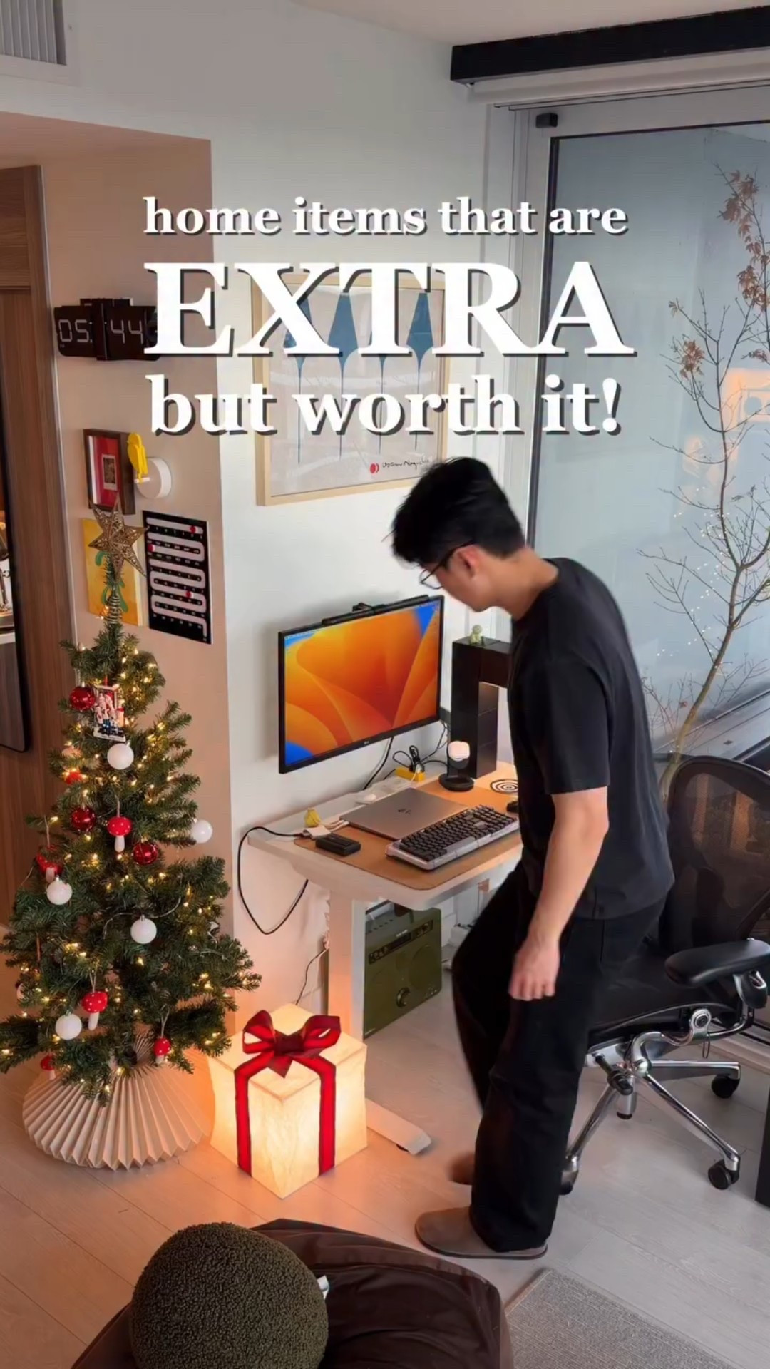 If it brings you joy, its worth it 🙂‍↕️

#homedecor #interiordesign #hometheater #lamp #cozyhome 