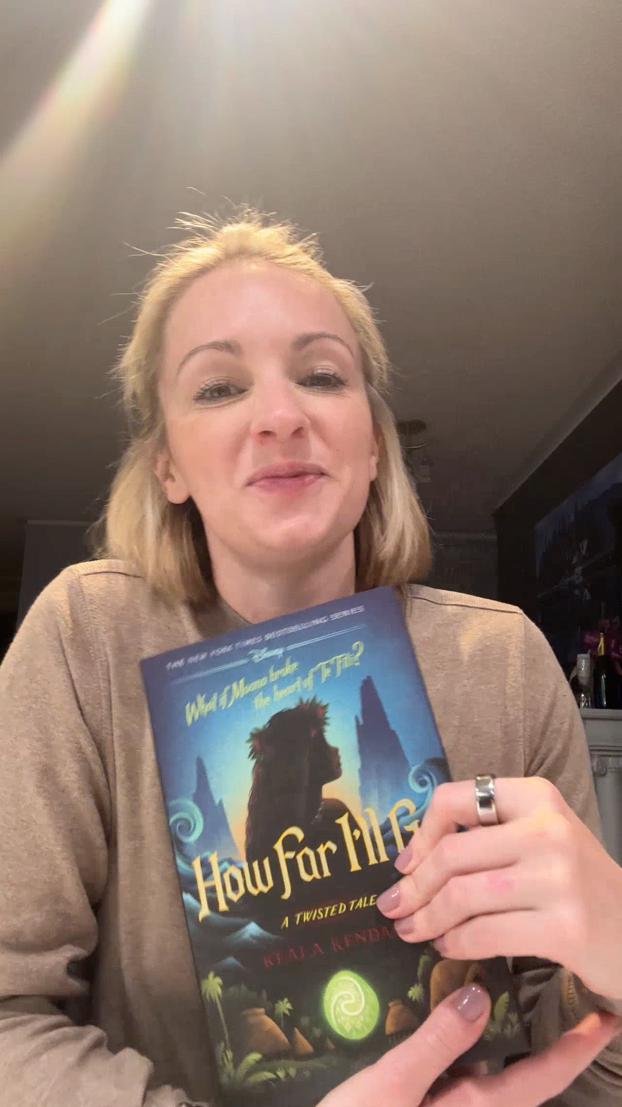  

 Who doesn’t love our favourite wayfinder Moana. #LTKBOoks