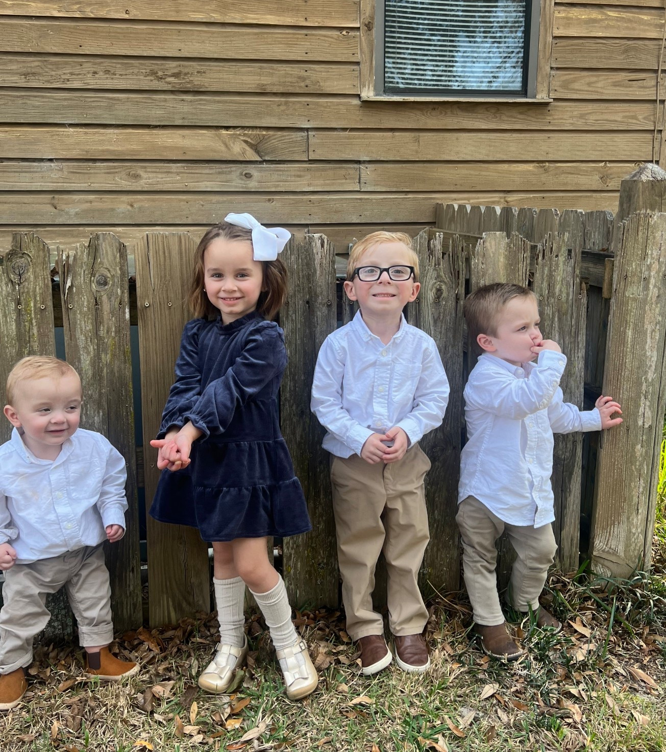 Family picture outfits for toddler and babies 

#LTKCyberWeek #LTKHoliday #LTKBaby