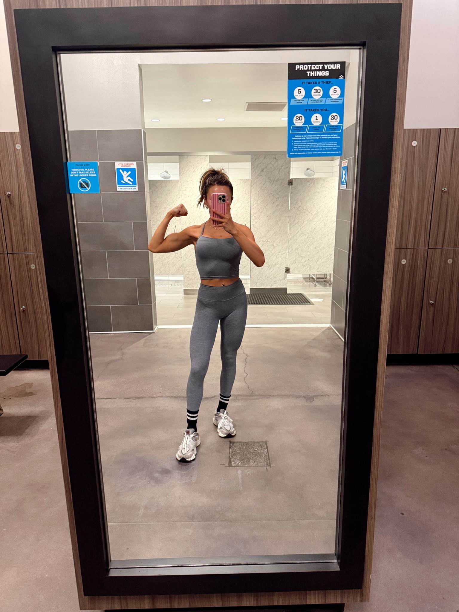 Getting my workout in while on spring break (wearing XS in top and bottom) #Activewear #WorkoutOutfit ￼

#LTKActive #LTKfitnessgoals #LTKselfcare