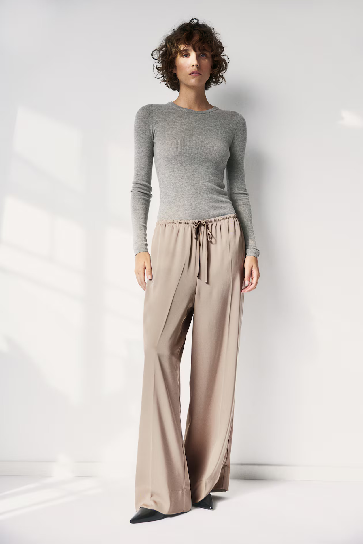 Wide-Leg Drawstring Pants - Light beige - Ladies | H&M US | H&M (US + CA)