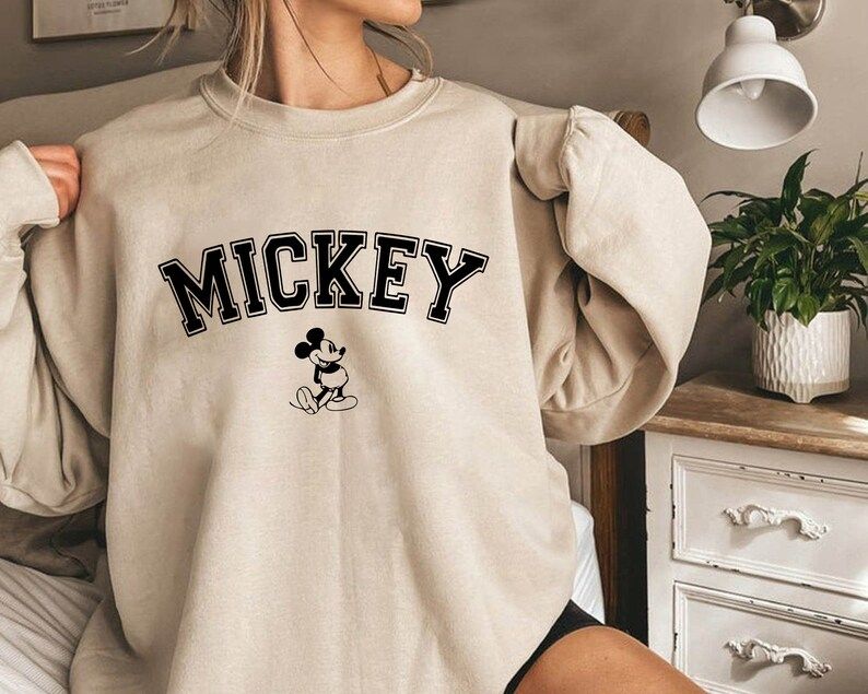 Vintage Mickey Crewneck Sweater, Disneyland Crewneck Sweatshirt, Mickey Retro Sweatshirt, Disney ... | Etsy (US)