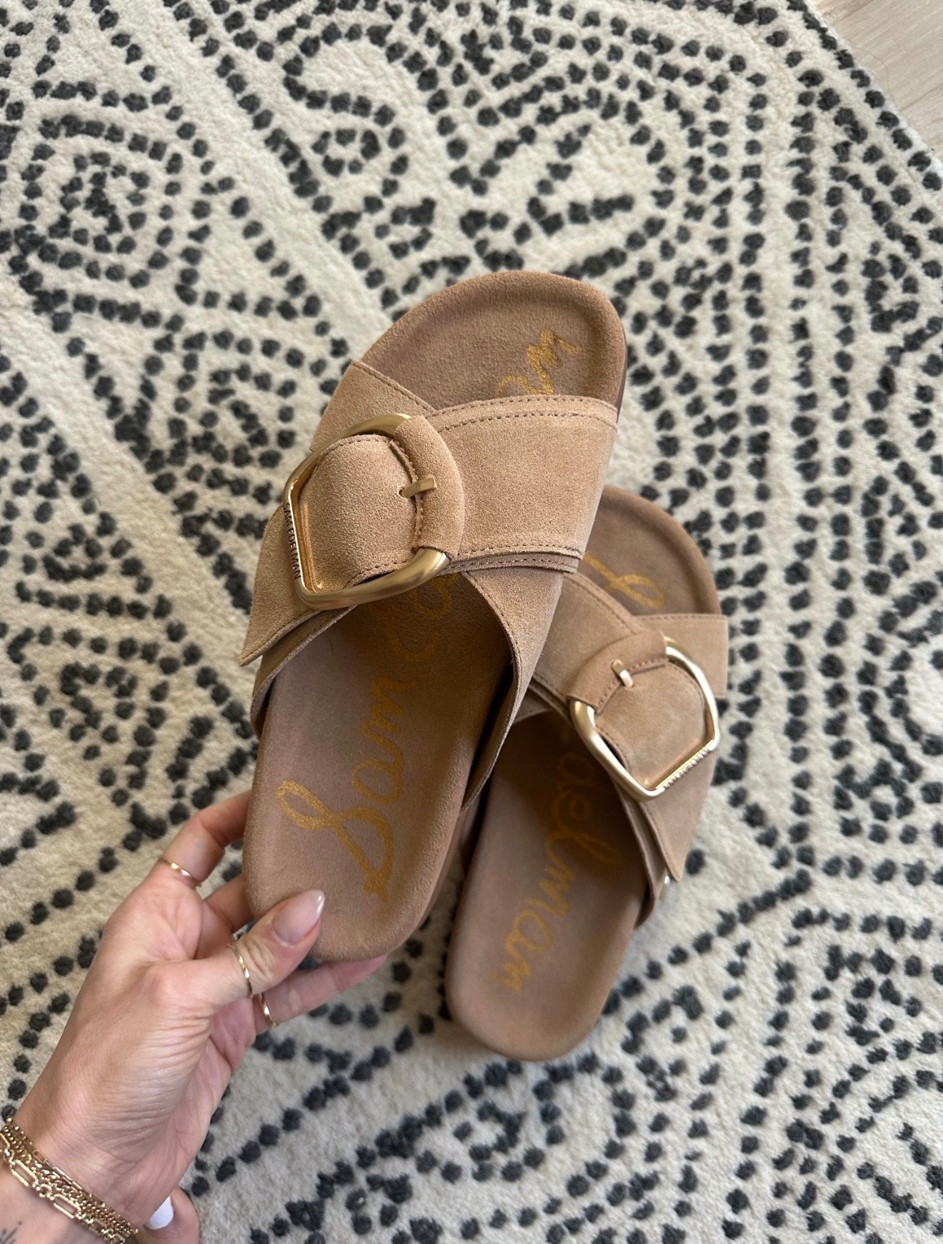 The San Edelman slides are back in stock 