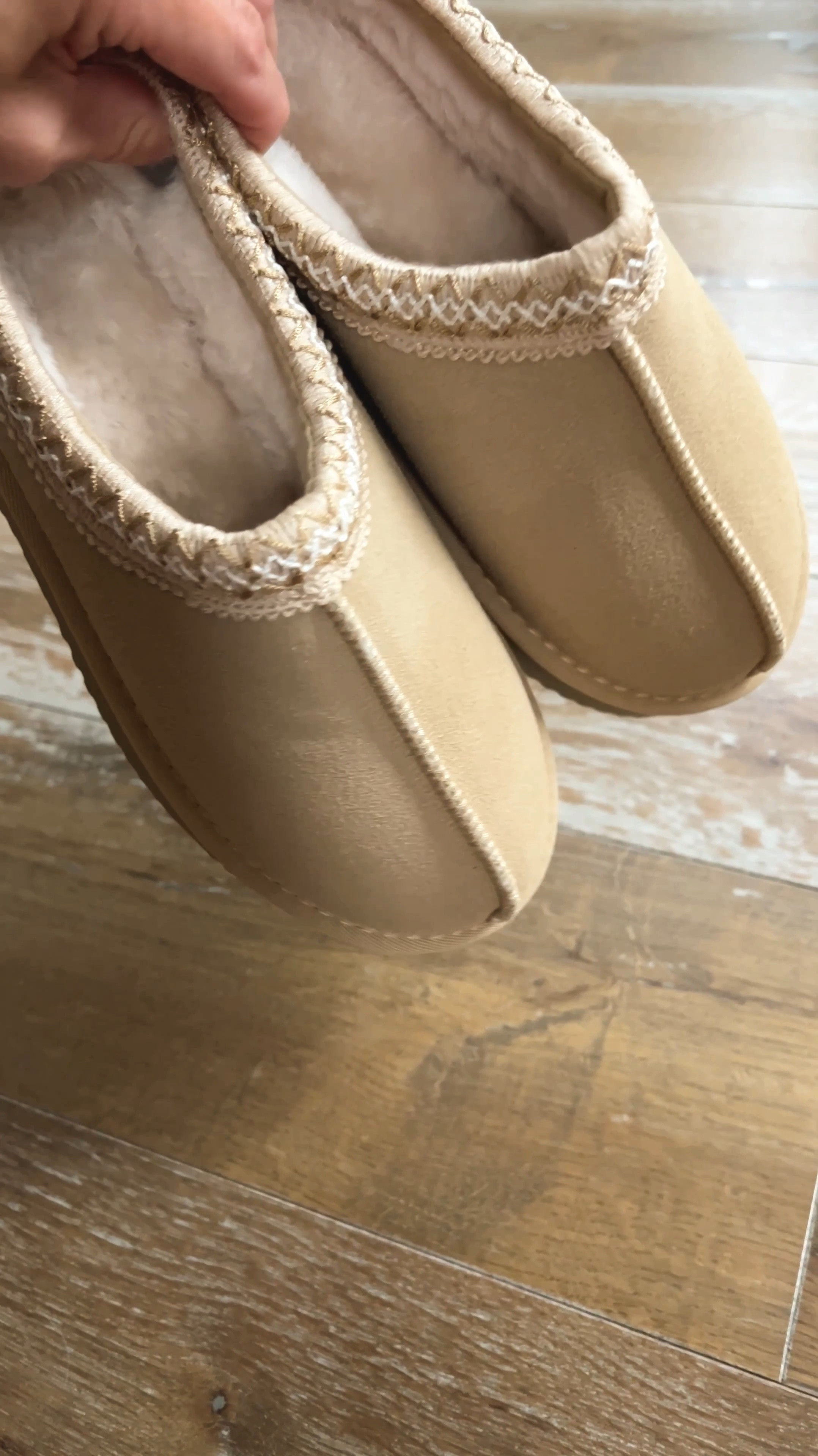 Fall shoe lineup 🍂

#LTKSeasonal #LTKVideo #LTKShoeCrush