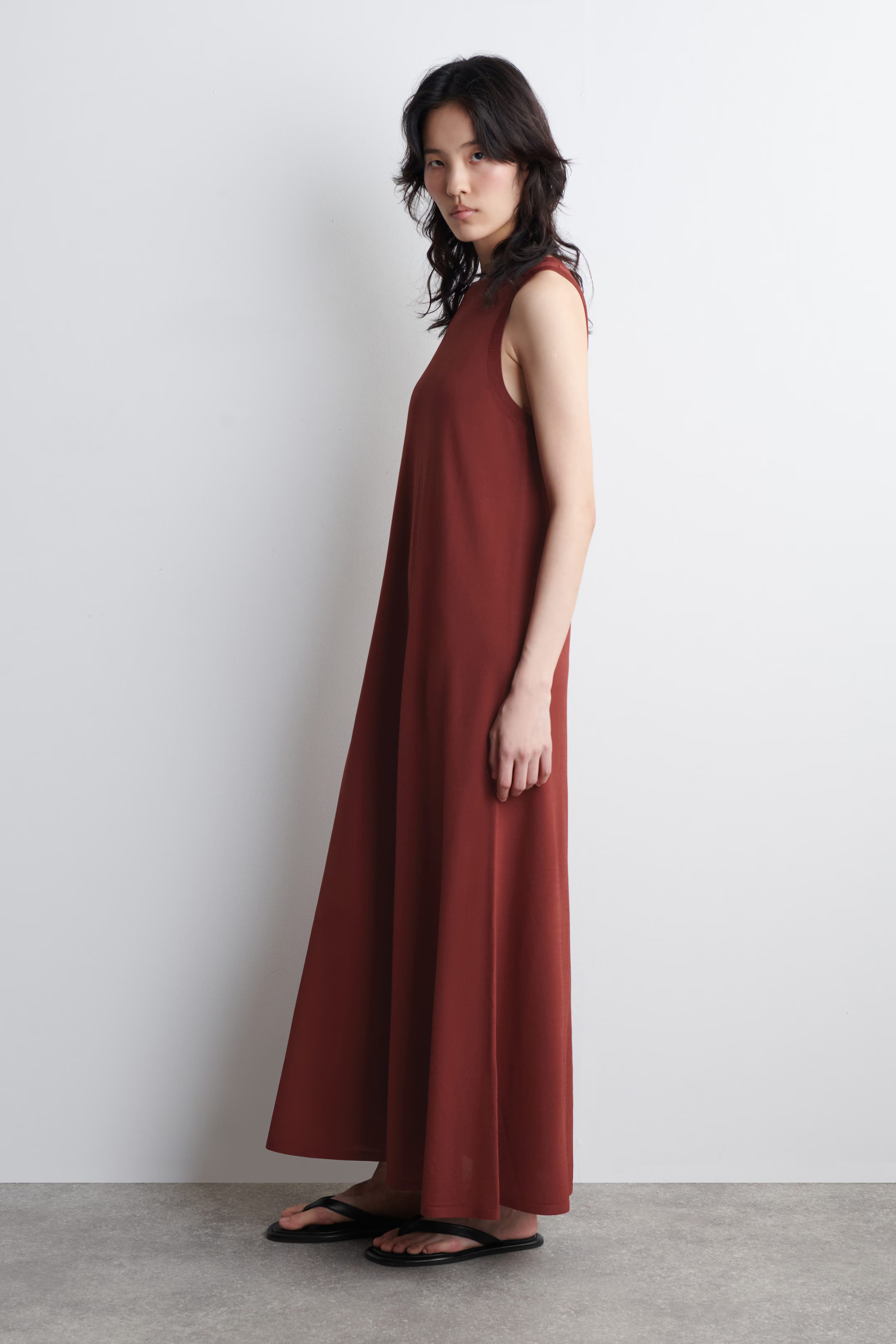 SLEEVELESS KNITTED MIDI DRESS - DARK RED | COS | COS UK