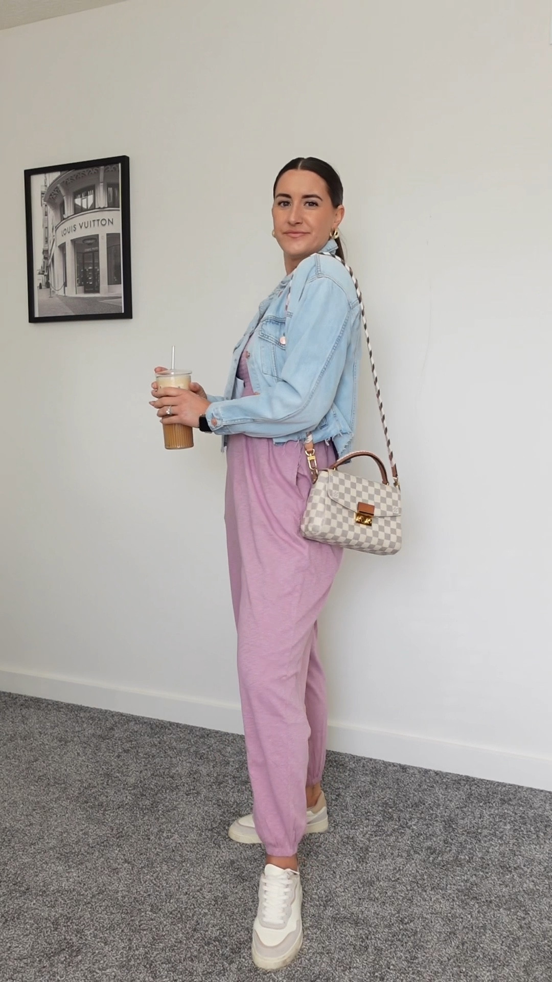 Jumpsuit // small


#LTKStyleTip #LTKShoeCrush #LTKFindsUnder100
