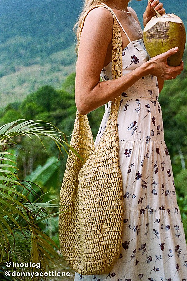 Slouchy Straw Tote Bag - Beige at Urban Outfitters | Urban Outfitters (US and RoW)