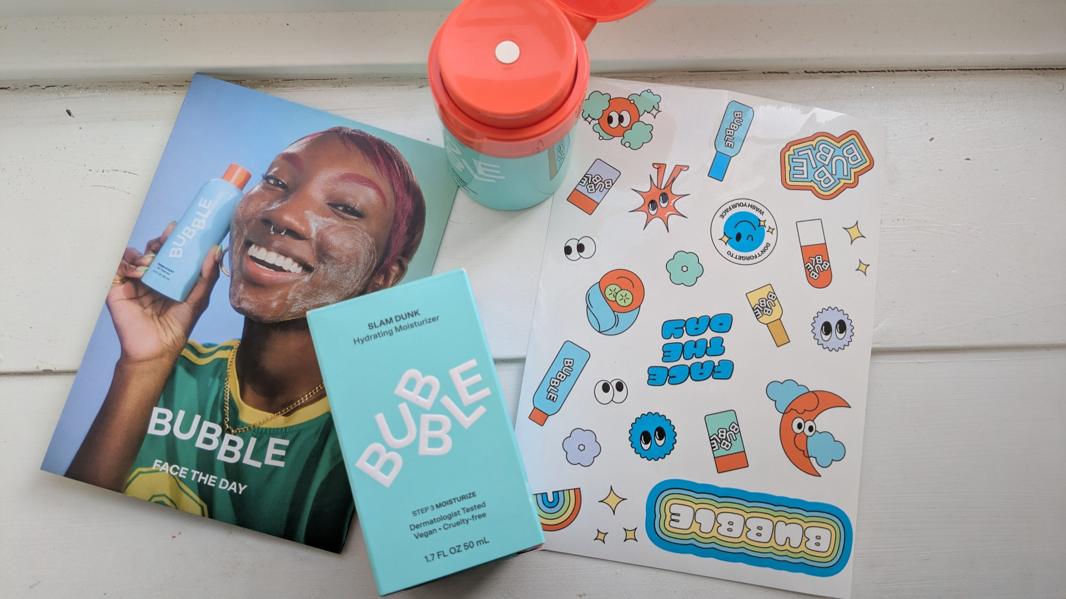 The perfect moisturizer to start your day with. Feels so light on the skin! 

#LTKbeauty #LTKspring