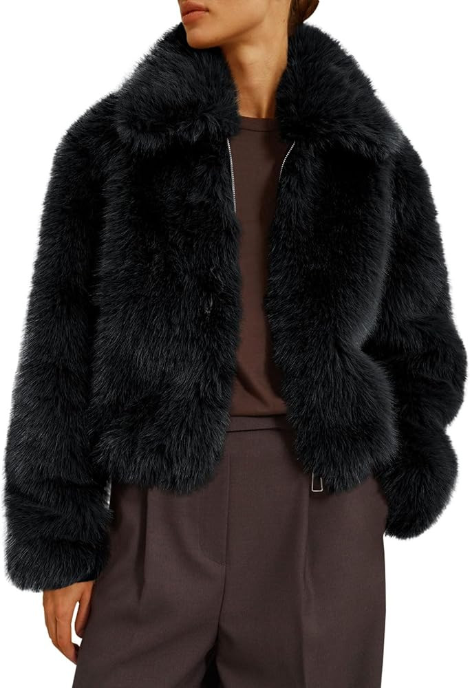 Tankaneo Womens Cropped Faux Fur Jacket Shaggy Lapel Zip Up Winter Coats Fuzzy Warm Outerwear | Amazon (US)