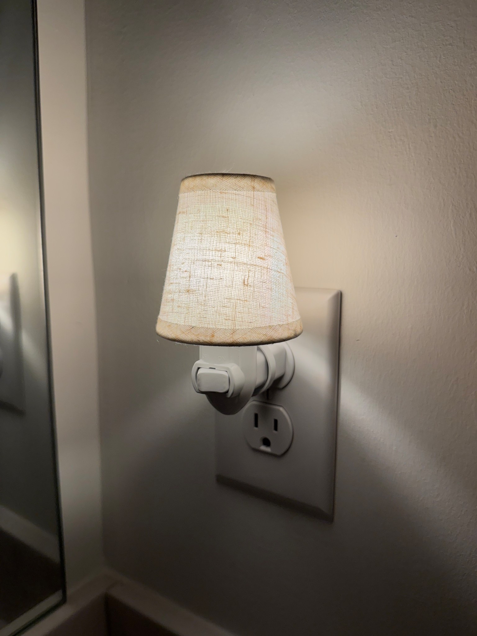 my favorite little plug in night lights! I have 2 in our bathroom and they make early mornings/evenings so cozy 💡



#LTKHome #LTKmorningroutine