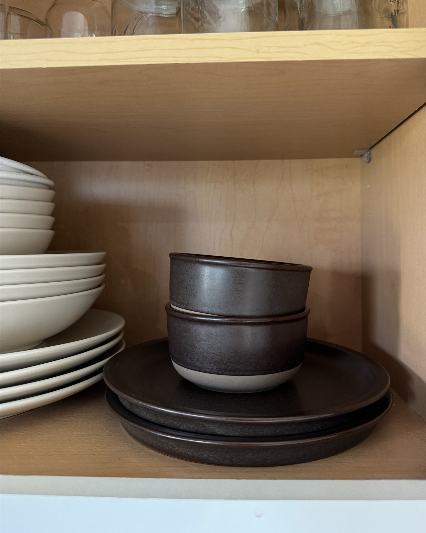 Our favorite stoneware dinner plates only $5.00!!! 🤎

We bought these a few years ago from the Hearth & Hand with Magnolia collection but I don’t think they sell them anymore but the ones I link are very similar just don’t have the brown edging on the bottom of the bowls! 


#LTKGiftGuide #LTKSaleAlert #LTKHome