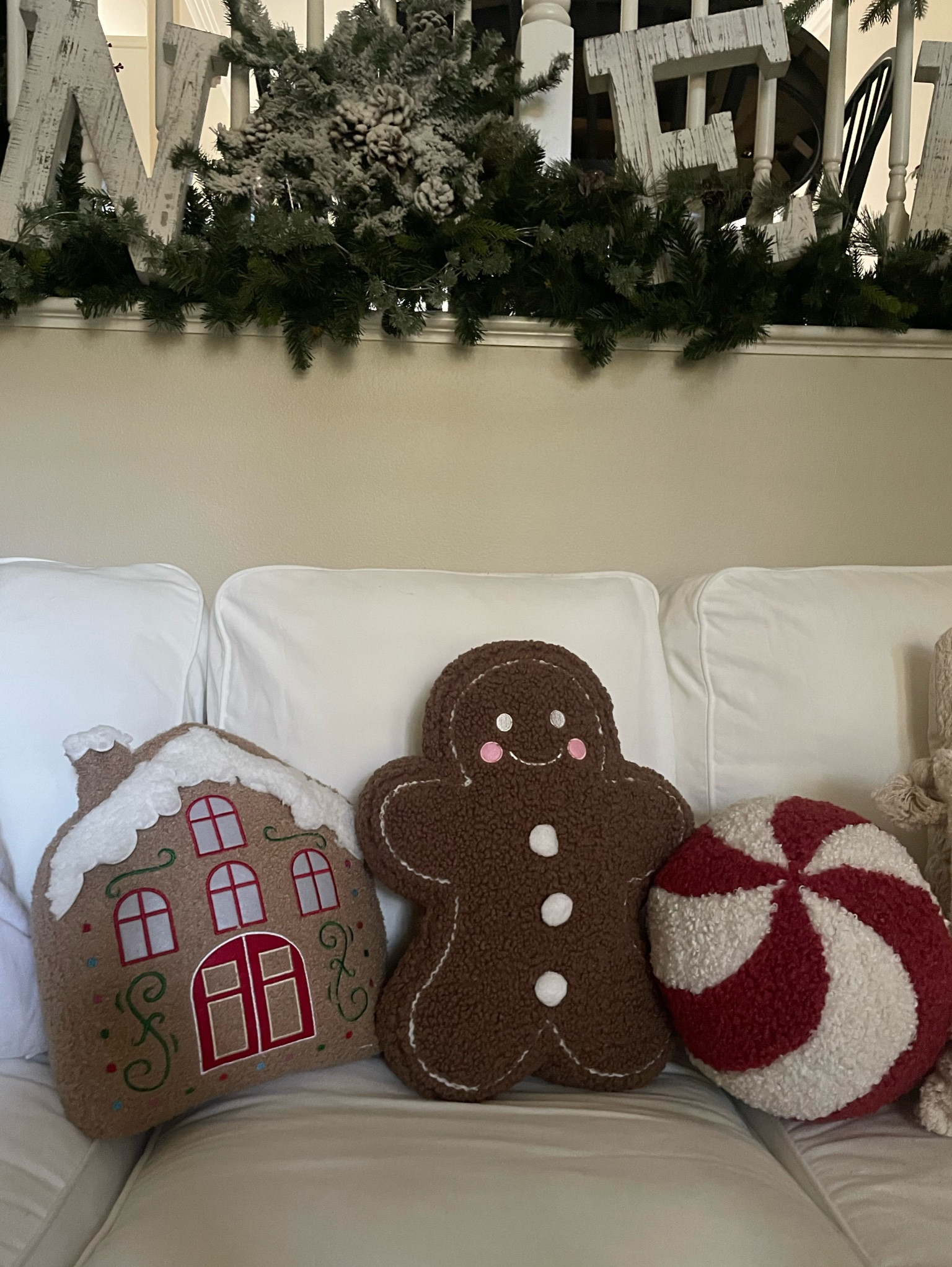 Run run as fast as you can to catch these gingerbread pillows that look like pottery barn but are a third of the price!

#LTKHoliday #LTKhome #LTKSeasonal