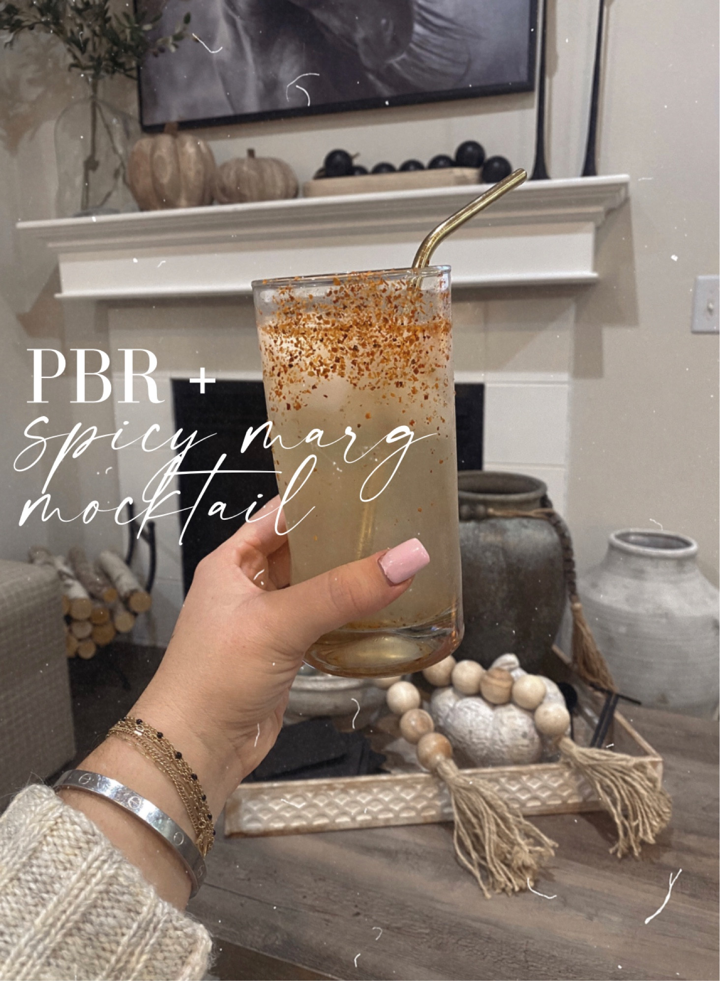 My fave impression glasses from Crate & Barrel! 

Spicy marg mocktail 🌶️:
Trader Joe’s Jalapeño Limeade
Spindrift Lemon or Lime
Muddled Jalapeño 
+ Tajin & Jalapeño slices to garnish