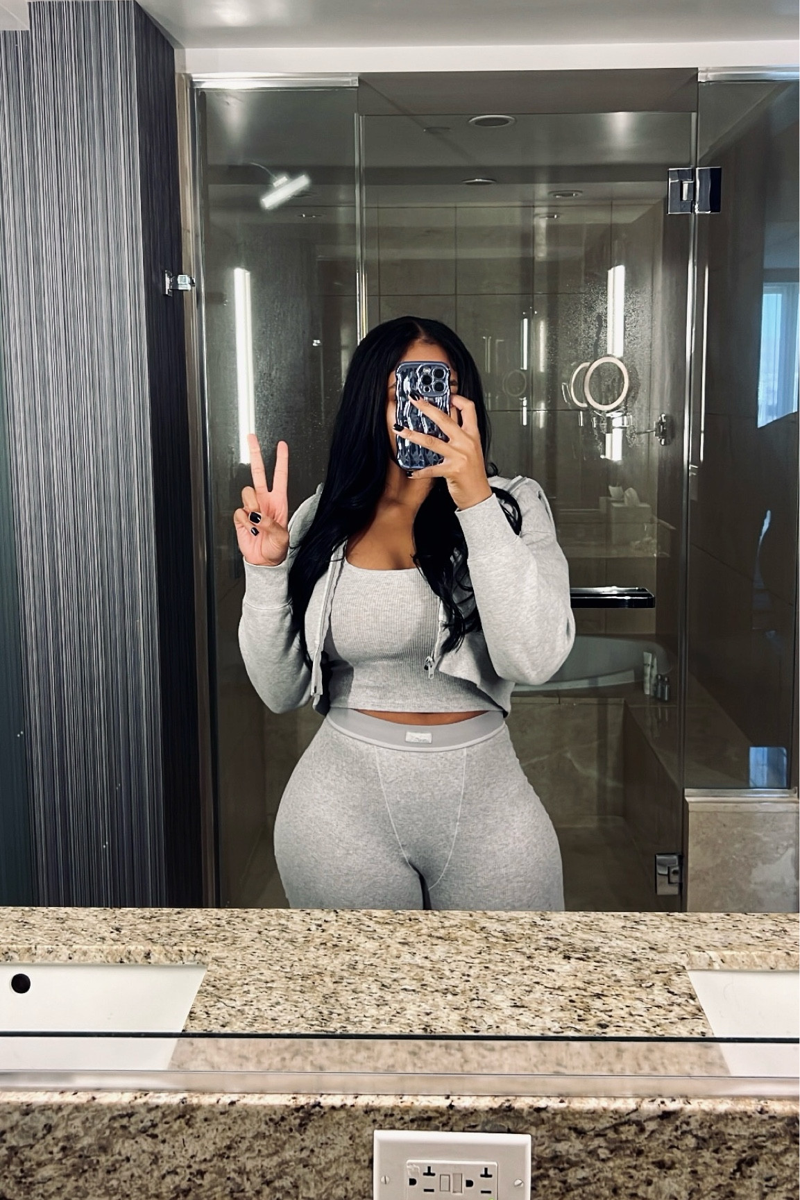 now she acting like she kim. 
#skims #lasvegas #luxuryhotel

#LTKstyletip #LTKsalealert #LTKU