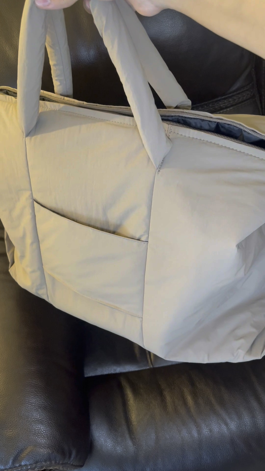 Any day now bebé 🤎🧸
#hospitalbag #laboranddelivery #postpartum 

#LTKbaby #LTKbump #LTKkids