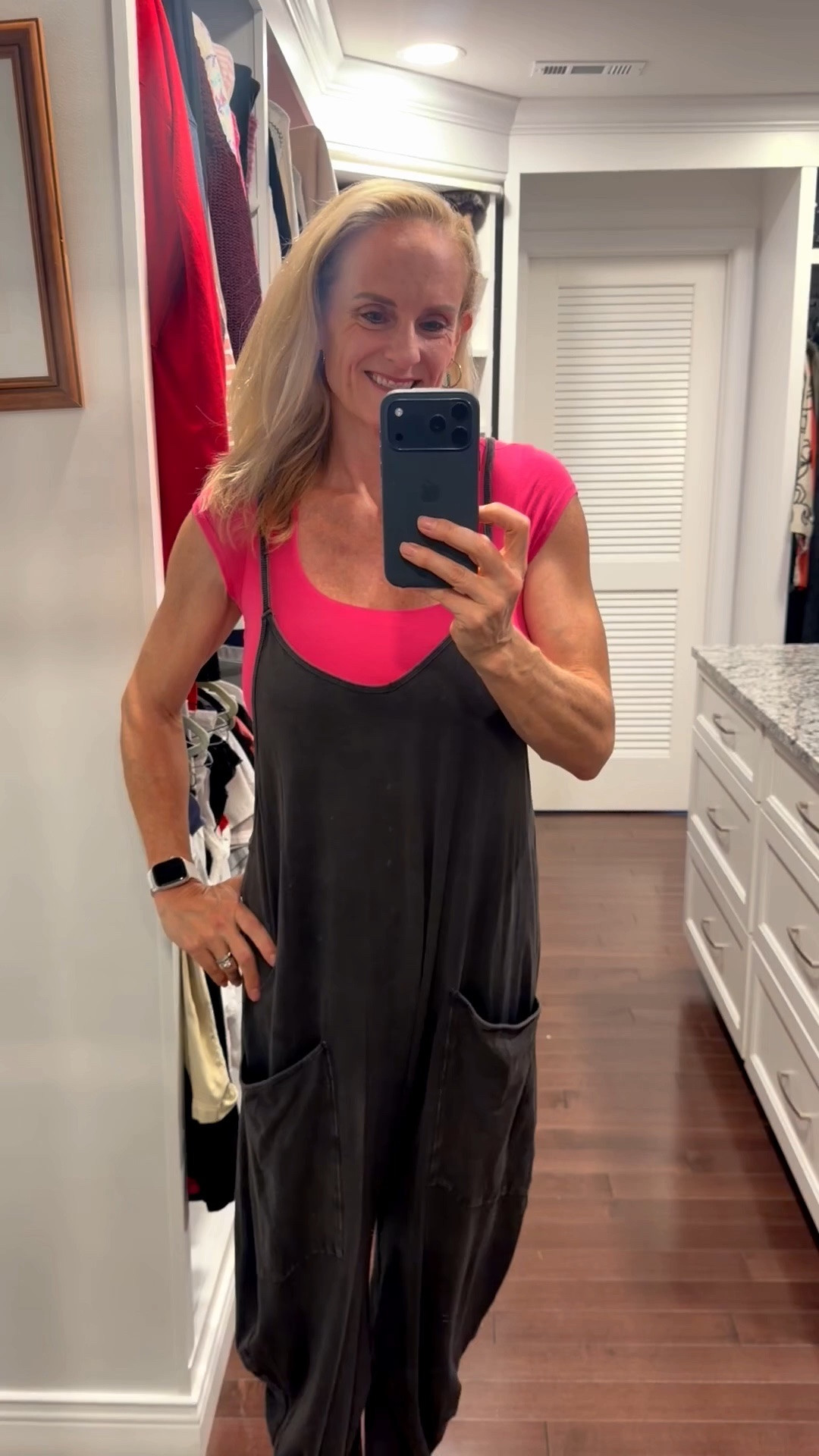 This Friday fashion is perfect for running errands!  So comfy and cute!

#LTKootd #LTKOver40 #LTKmomlife