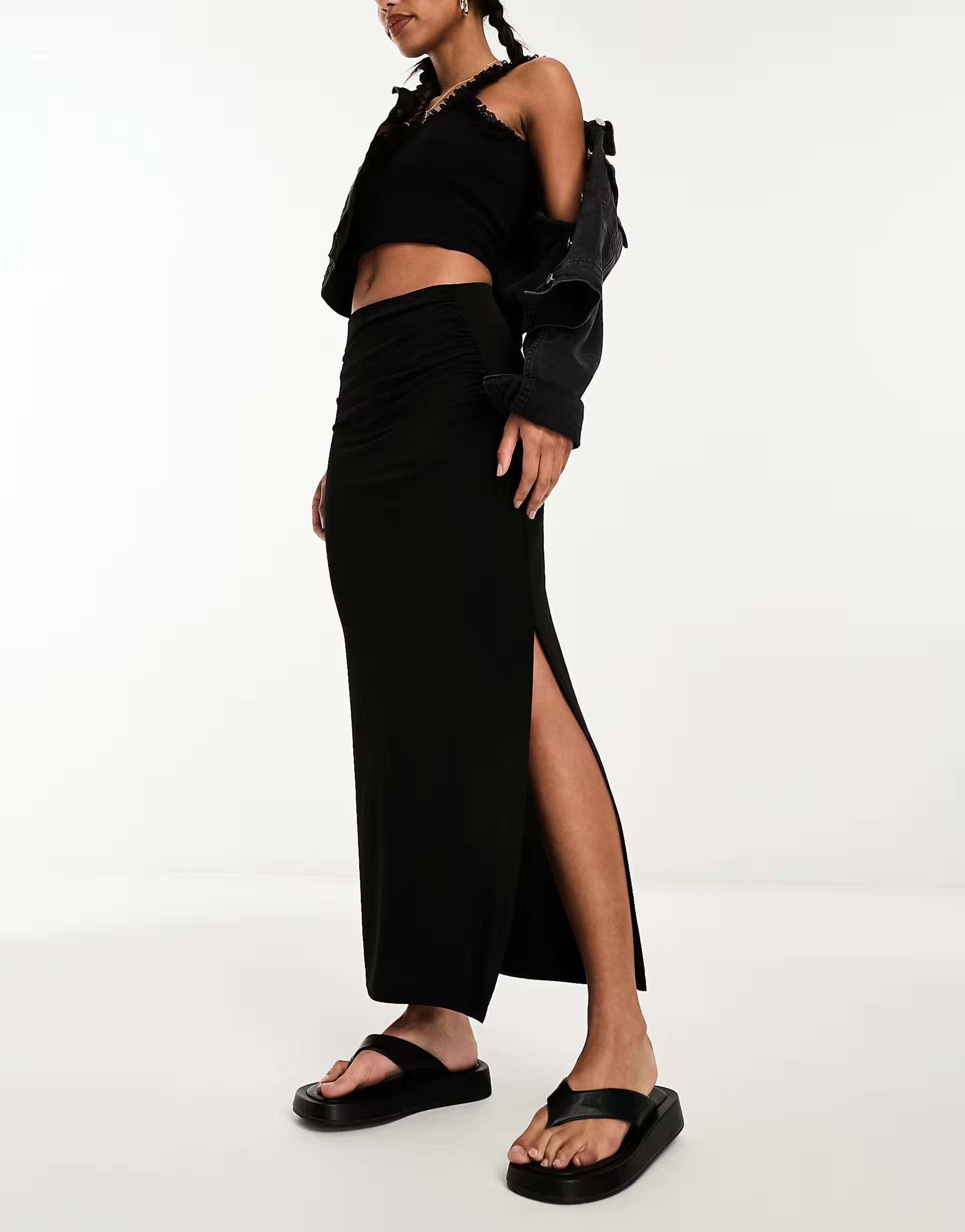 Stradivarius jersey maxi skirt with side split in black | ASOS (Global)