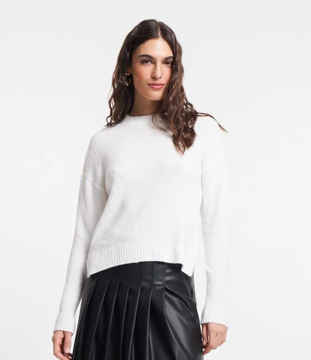 Suéter em Tricô Texturizado com Cava Deslocada Branco | Renner (BR)