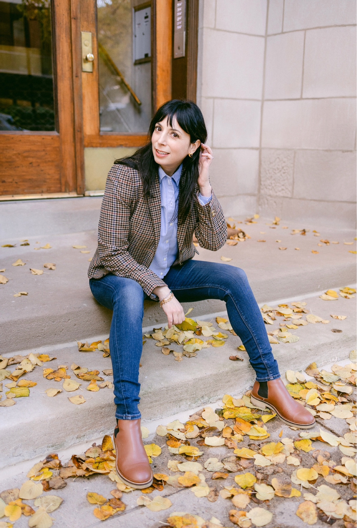 This houndstooths blazer from JCrew Factory is so goo it’s sold out multiple times. It’s back in stock and on sale! Wearing a 6. Size up one as it runs small. 

#LTKsalealert #LTKover40 #LTKSeasonal