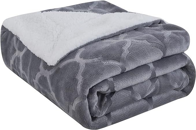 L'AGRATY Super Soft Sherpa Fleece Blanket, Microfiber Lightweight Plush Reversible Throw Blankets... | Amazon (US)