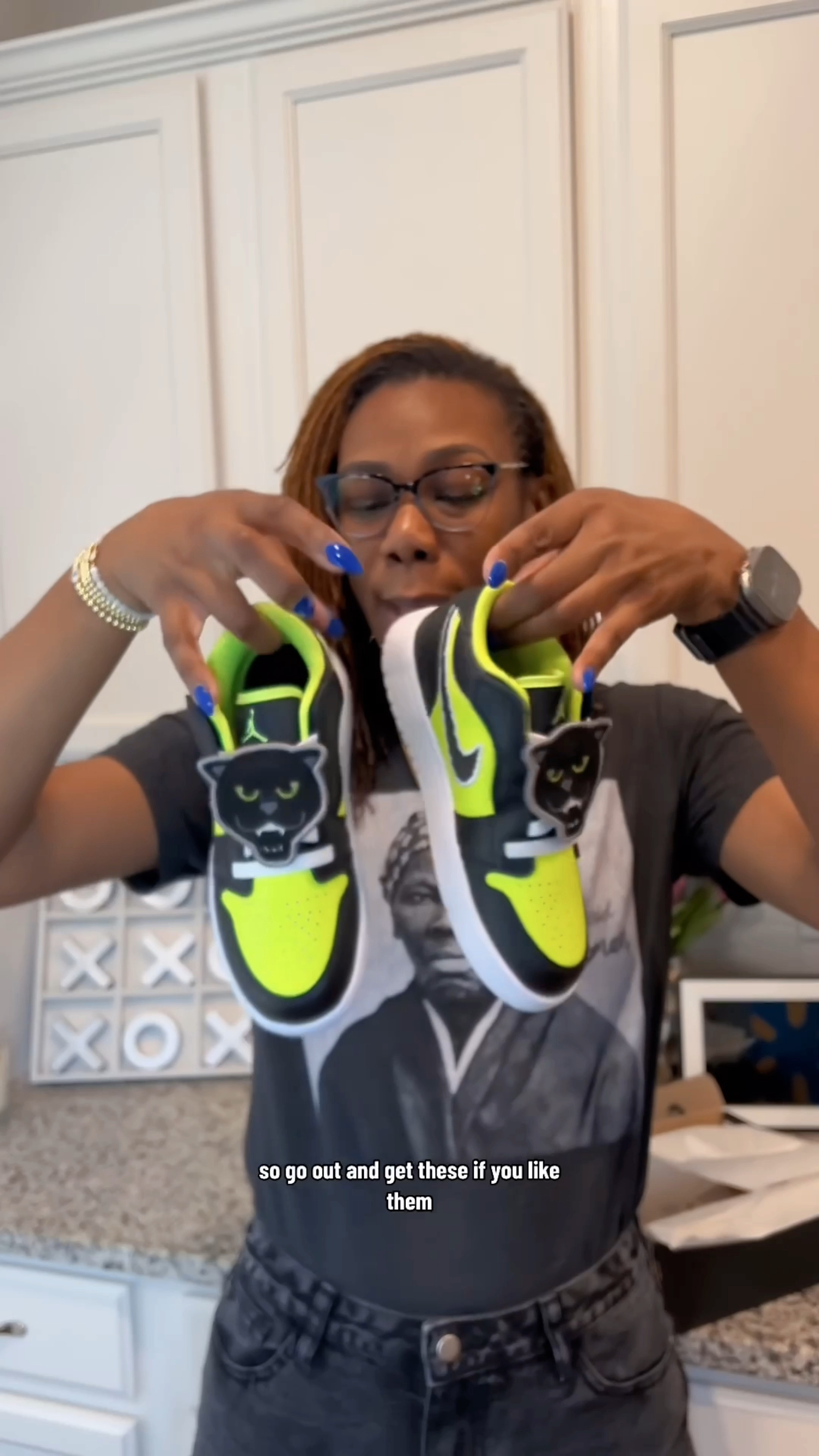 Looking for a stylish shoe for little ones who haven’t mastered shoe tying 

#LTKkids #LTKshoecrush #LTKunder100