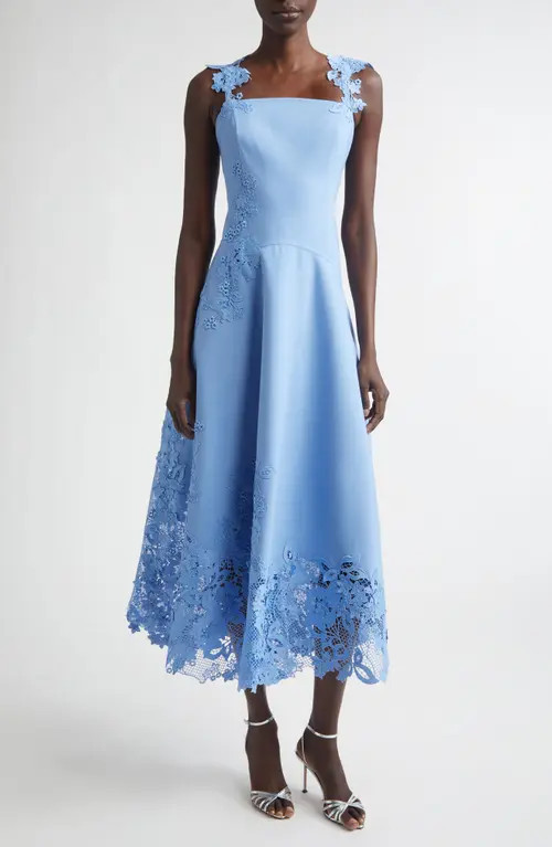 Oscar de la Renta Porcelain Flower Guipure Lace & Wool Blend Stretch Crepe Dress in Hydrangea at Nordstrom, Size 8 | Nordstrom