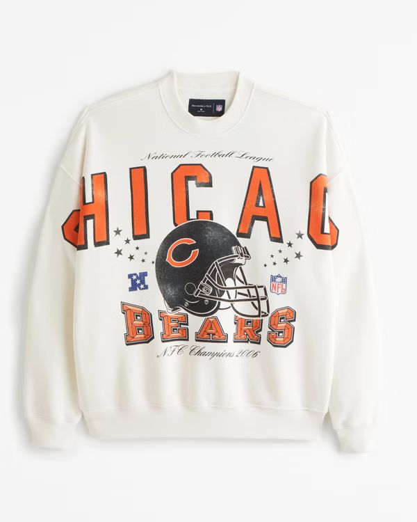 Chicago Bears Graphic Crew Sweatshirt | Abercrombie & Fitch (US)