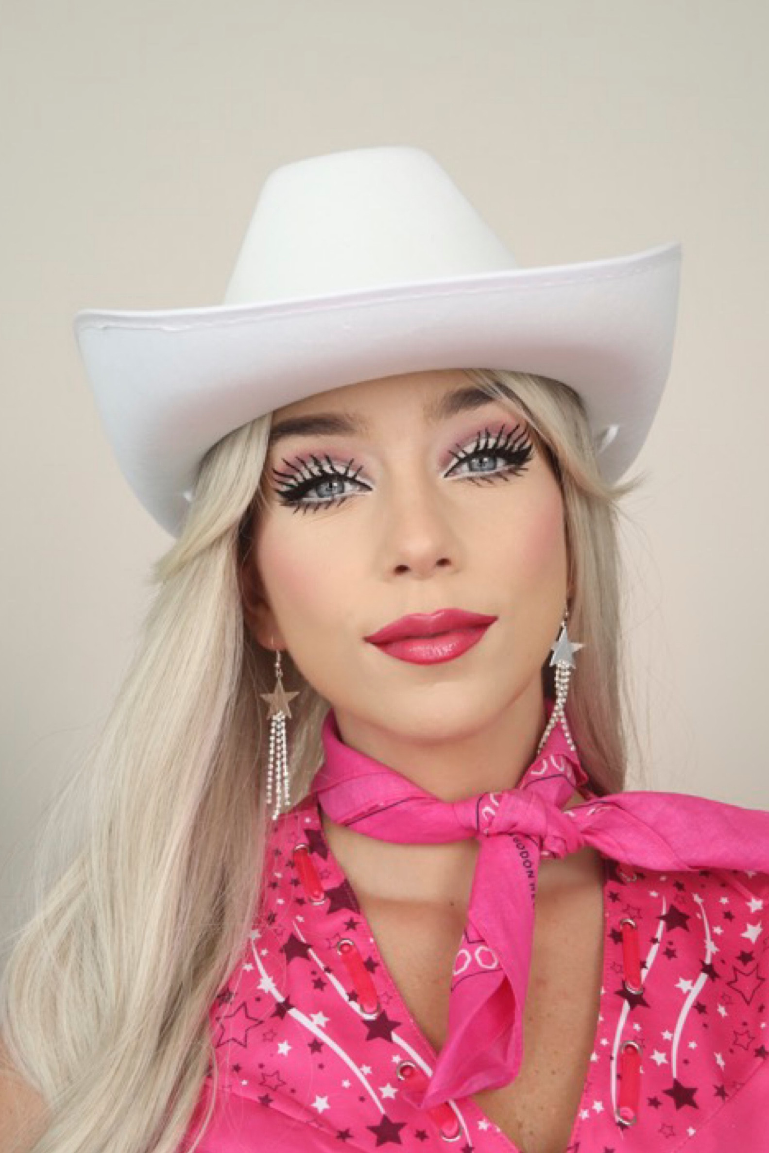 Halloween Makeup Look - Barbie

#LTKHalloween #LTKSeasonal #LTKbeauty