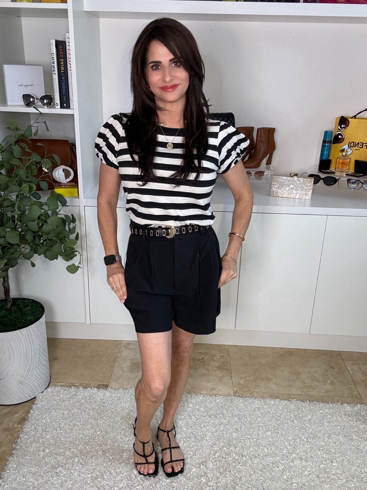 Really cute short outfit. Top size small, short 25 , belt small, shoes TTS 

#LTKStyleTip #LTKOver40 #LTKFindsUnder50