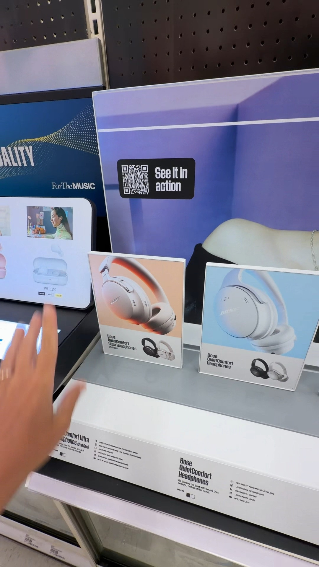 Bose quietcomfort ultra 1st gen headphones #boseheadphones #bose #bosequietcomfort

#LTKHome