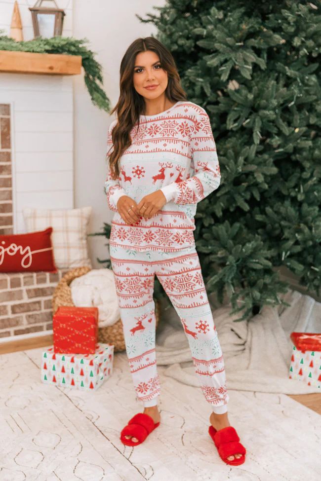 Snowy Wonderland Women's Ivory/Green Fair Isle Pajama Pants FINAL SALE | The Pink Lily Boutique