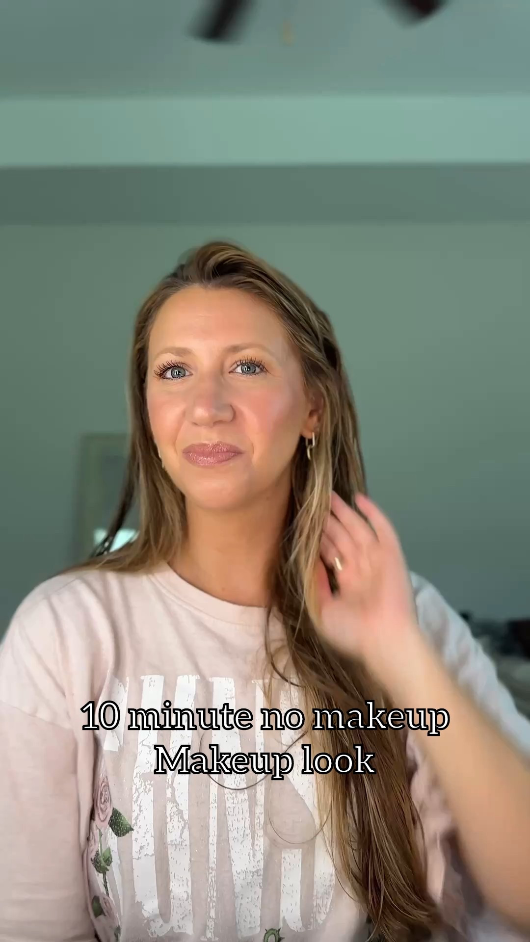 My simple makeup routine for a no makeup makeup look. Perfect for moms on the go!

#makeup #nomakeuplook #mommakeup

#LTKFindsUnder50 #LTKBeauty #LTKFamily