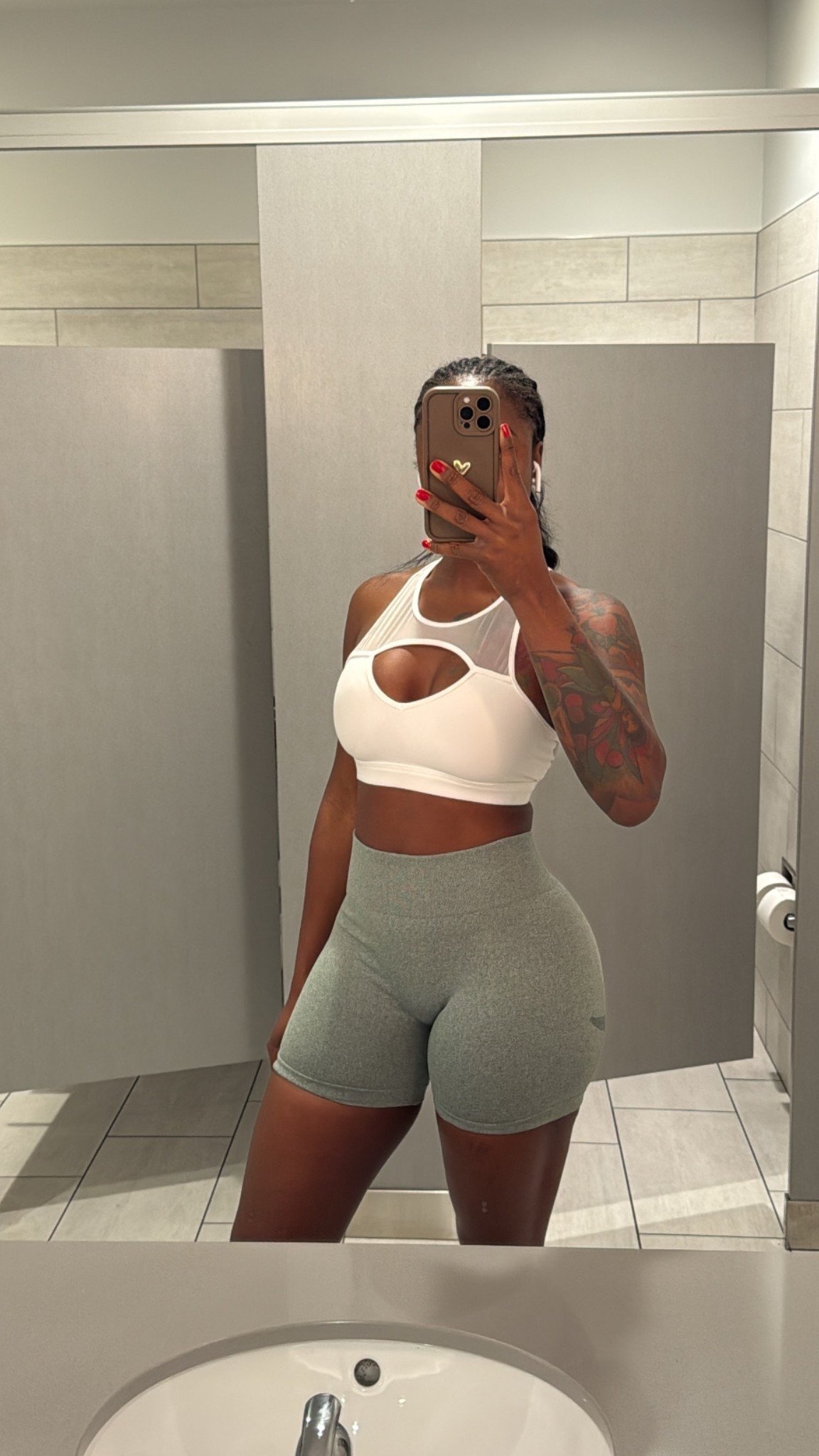It’s a new week, let’s crush it! 🫶🏾

#LTKActive #LTKFindsUnder50