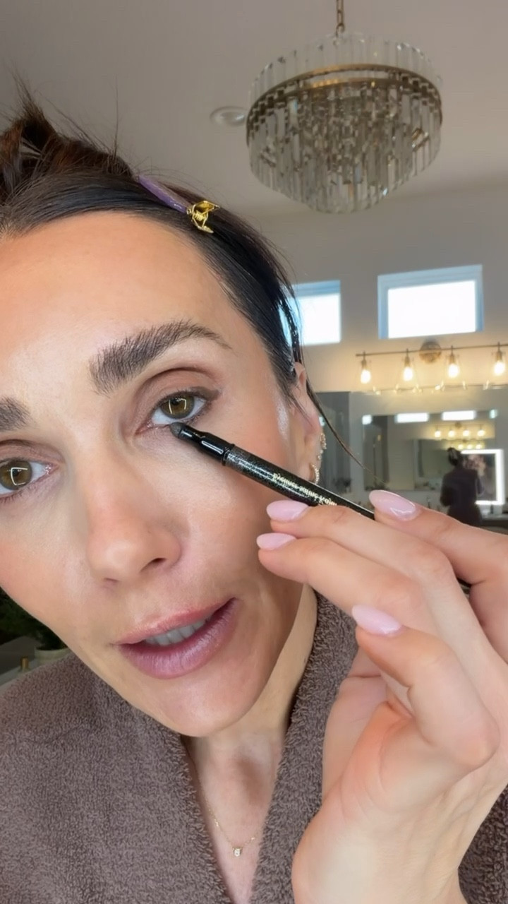 Victoria Beckham liner in shade cocoa pave, sharpener, makeup inspo, annabrstyle.

#LTKOver40 #LTKBeauty