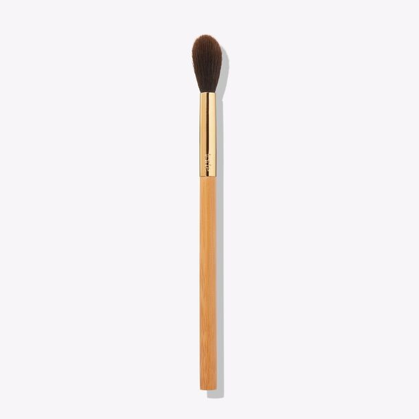 tapered highlighting brush | tarte cosmetics (Global)