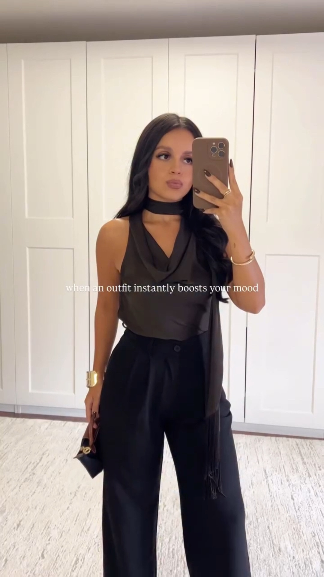 never underestimate the power of putting a cute outfit on, fresh hair & smell good 😮‍💨 

—— outfit:
@zara top & heels 
@sheinofficial trousers 
@longchamp bag

#LTKFindsUnder50 #LTKSaleAlert #LTKStyleTip