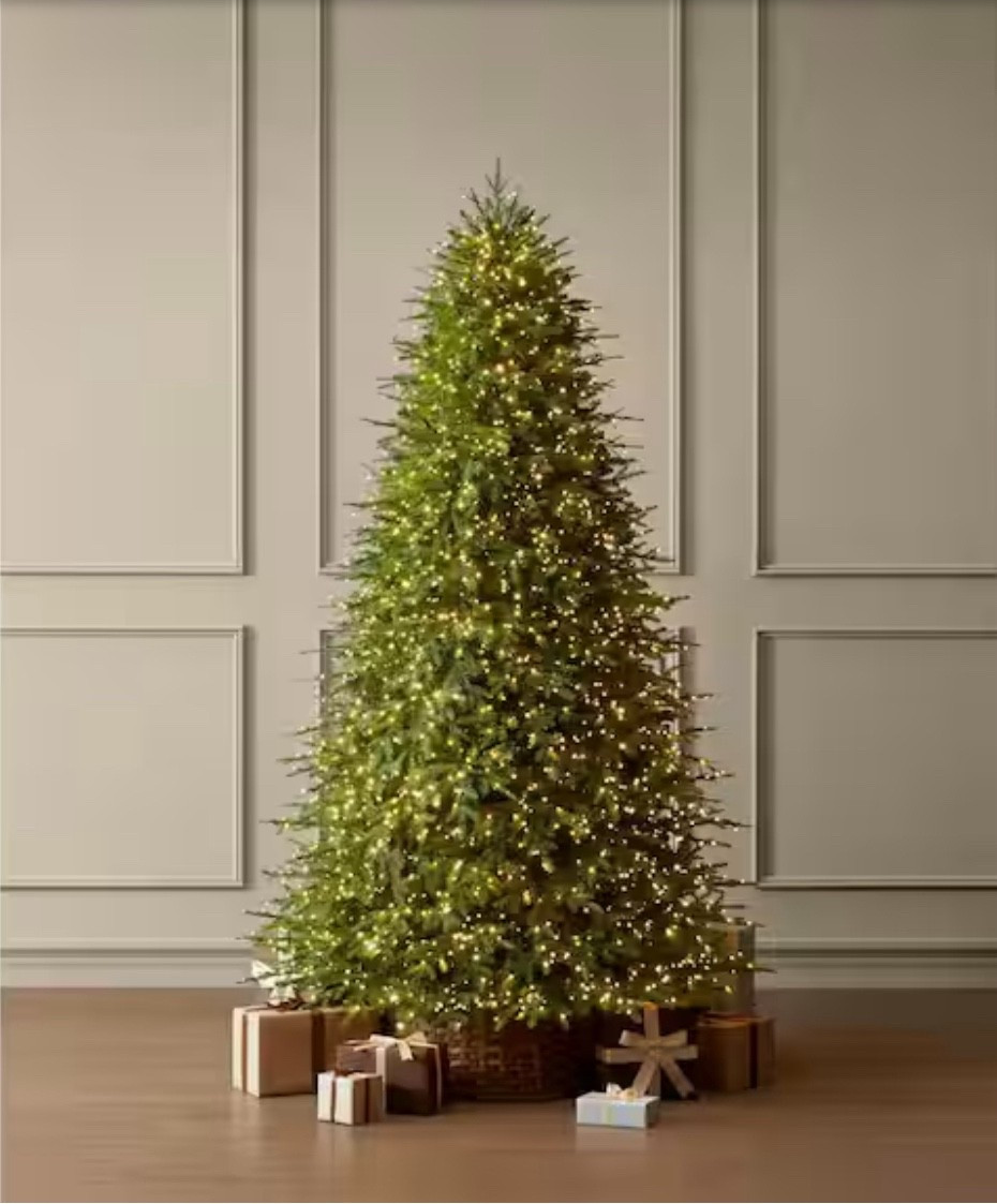 Anyone else starting to think about Christmas decor?

#LTKHome #LTKFamily