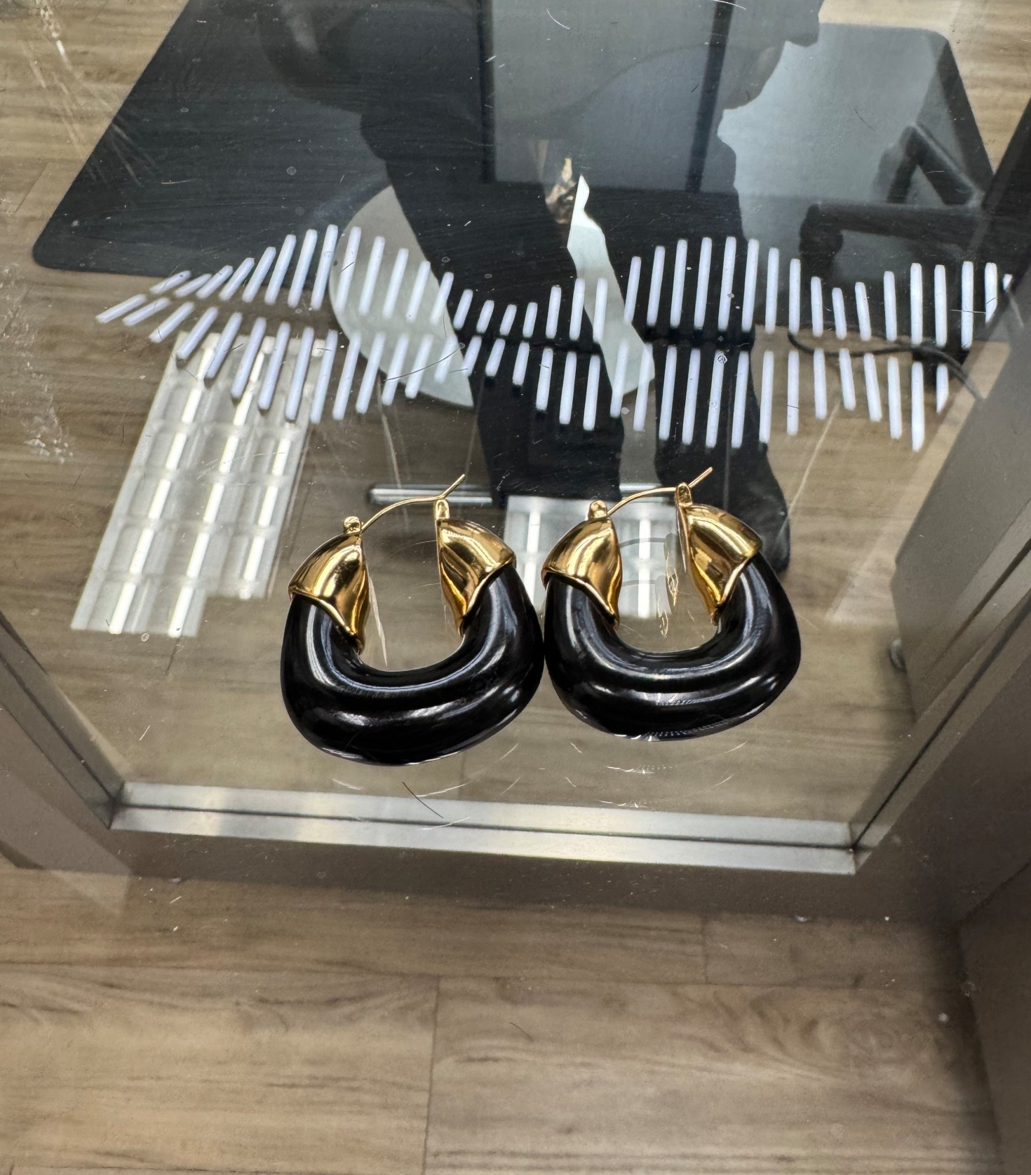 My new earrings by Lizzi Fortunato are beautiful. 
Stunning 

#LTKgrwm #LTKootd #LTKWorkwear