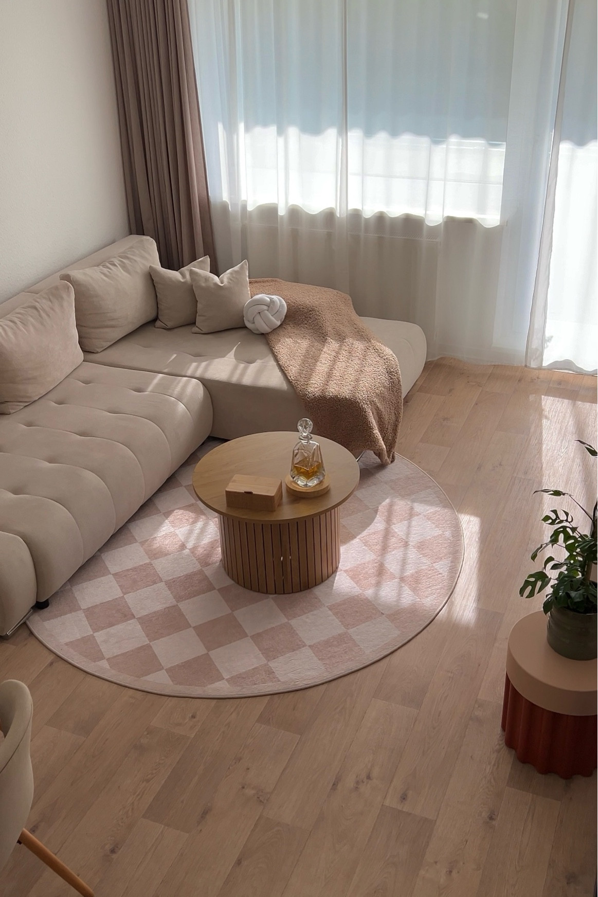 Living Room 🧡

#LTKdeutschland #LTKCyberWeek #LTKhome
