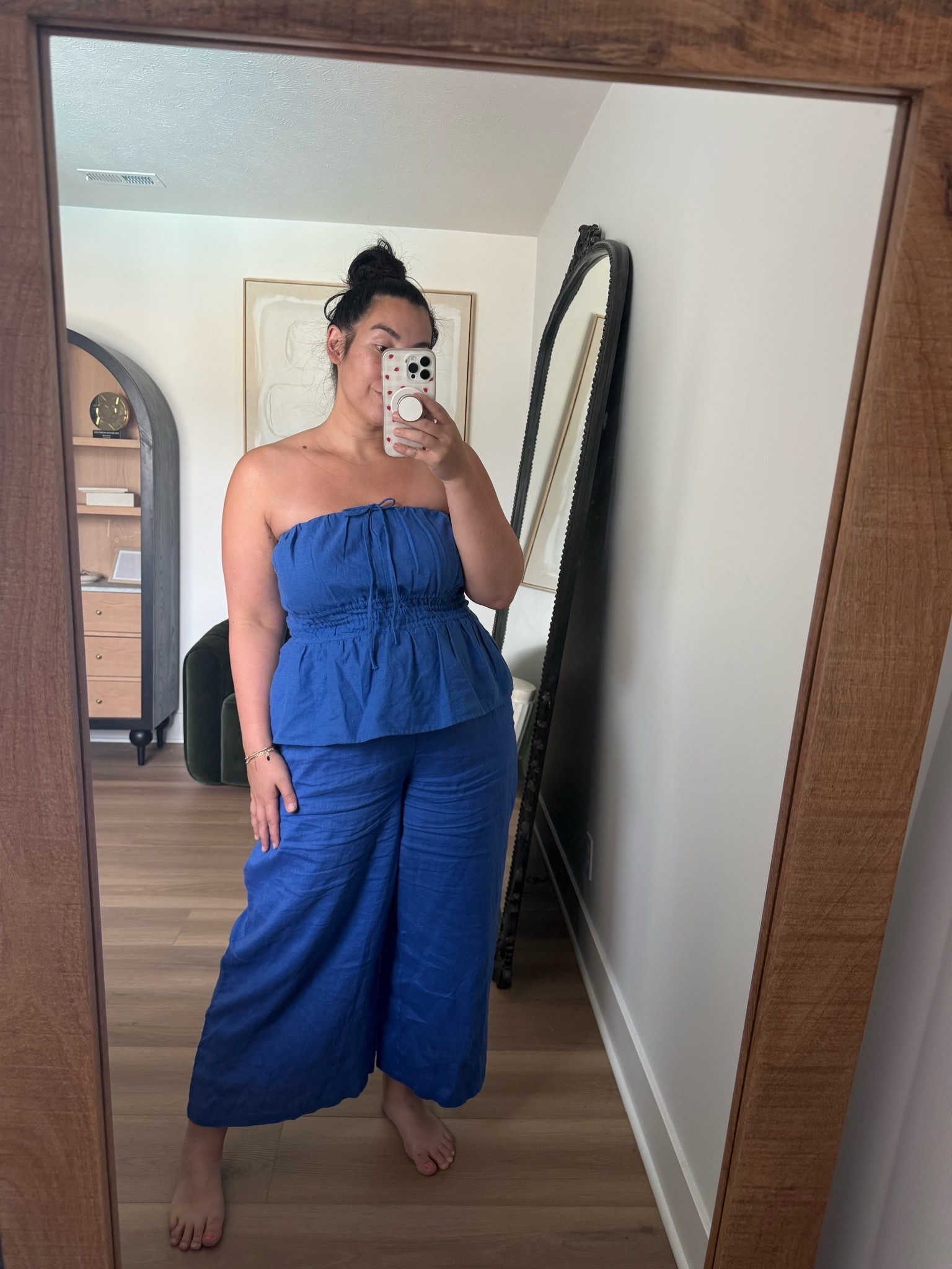 Size xl linen set
Midsize summer outfits size 26

#LTKootd #LTKgrwm #LTKMidsize