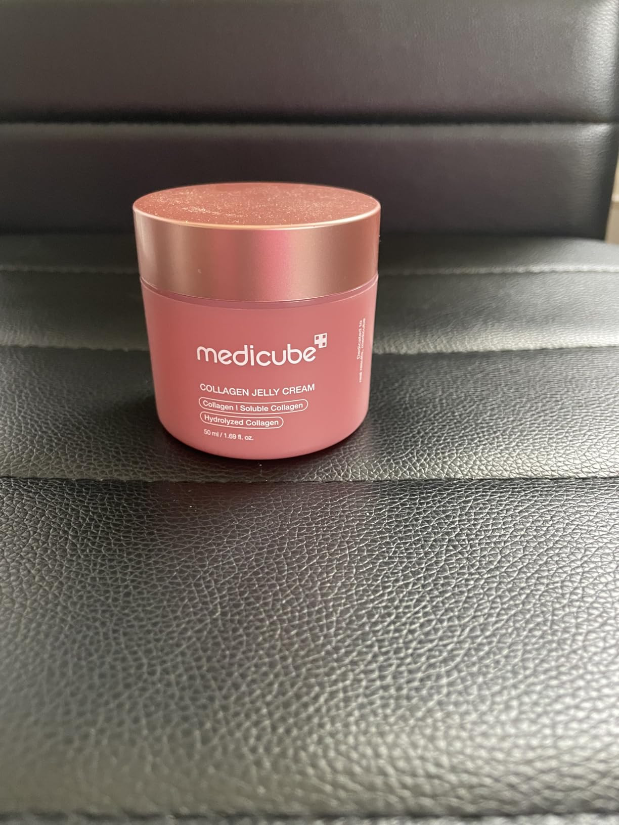 medicube Collagen Jelly Cream- Niacinamide & Freeze-Dried Hydrolyzed Collagen-Boosts skin barrier hydration & gives 24h Glow & Firmer looking skin | No artificial color, Korean skincare (3.71 fl.oz.) | Amazon (US)