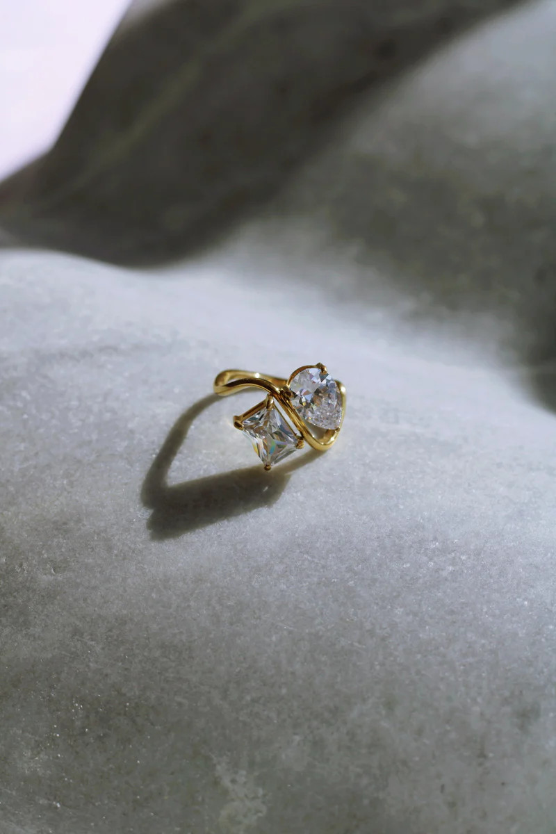 KYLIE RING (WATERPROOF & 18K GOLD PLATED) | raëliv