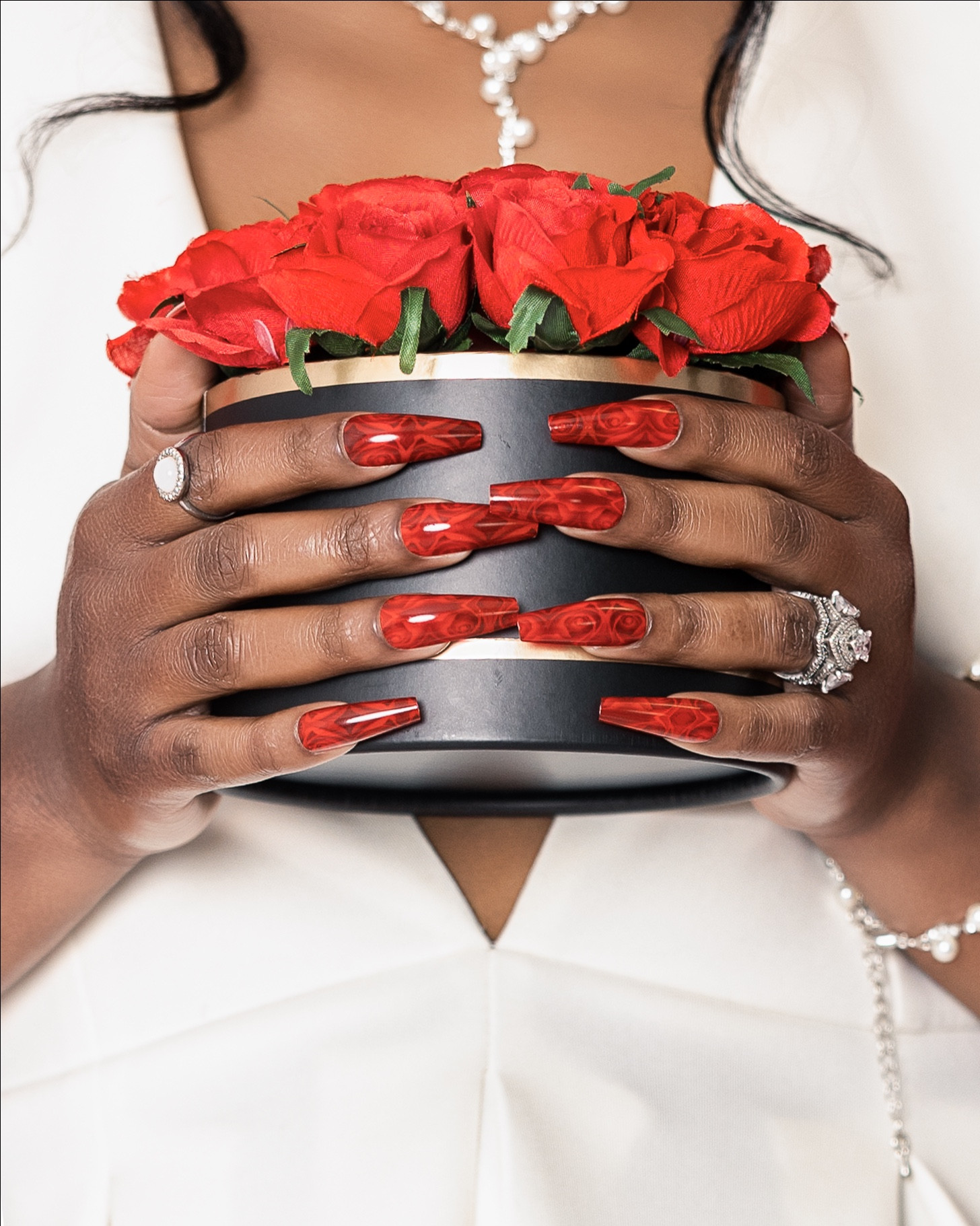 The perfect valentines roses 🌹 
The perfect valentines nails 💅 inspo🥀

#LTKGiftGuide #LTKSeasonal #LTKBeauty