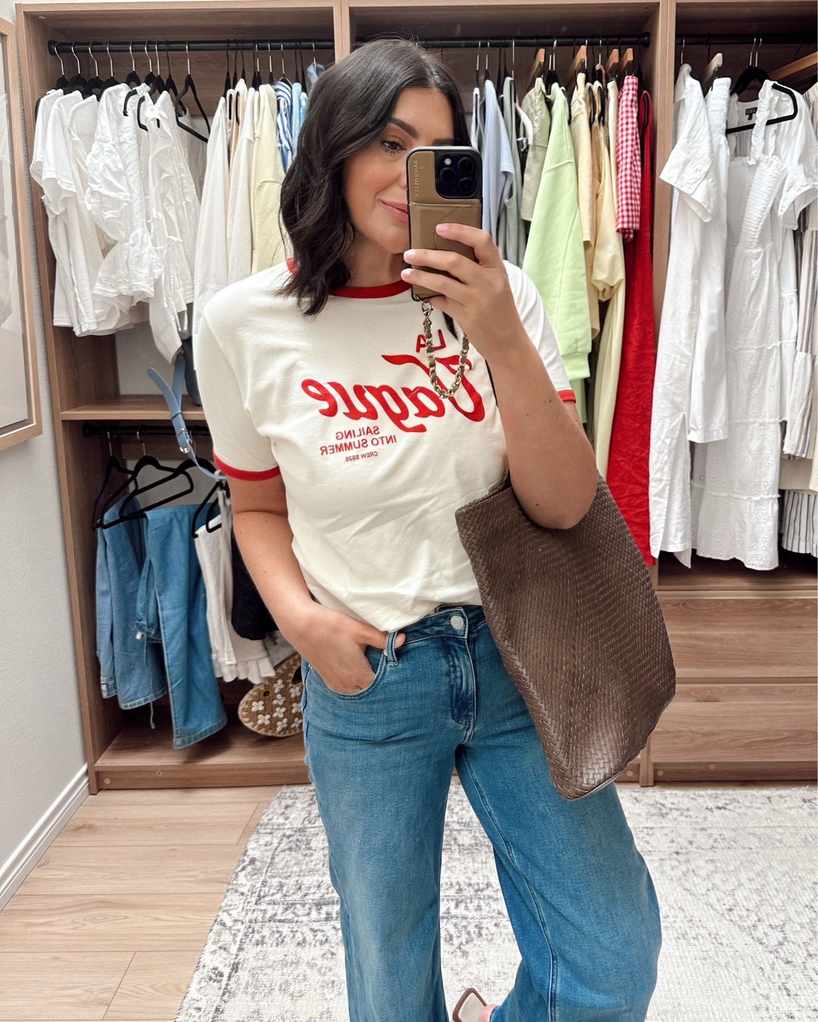 This tee is slowly becoming my whole personality ✌🏻 I’m in the large, tts.

I’m in the 30 of the jeans, perfect fit and length. My favorites from @Quince
