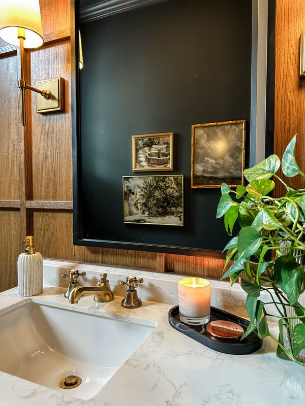 24" x 18" Rounded Metal Frame in Satin Gold | Frame It Easy