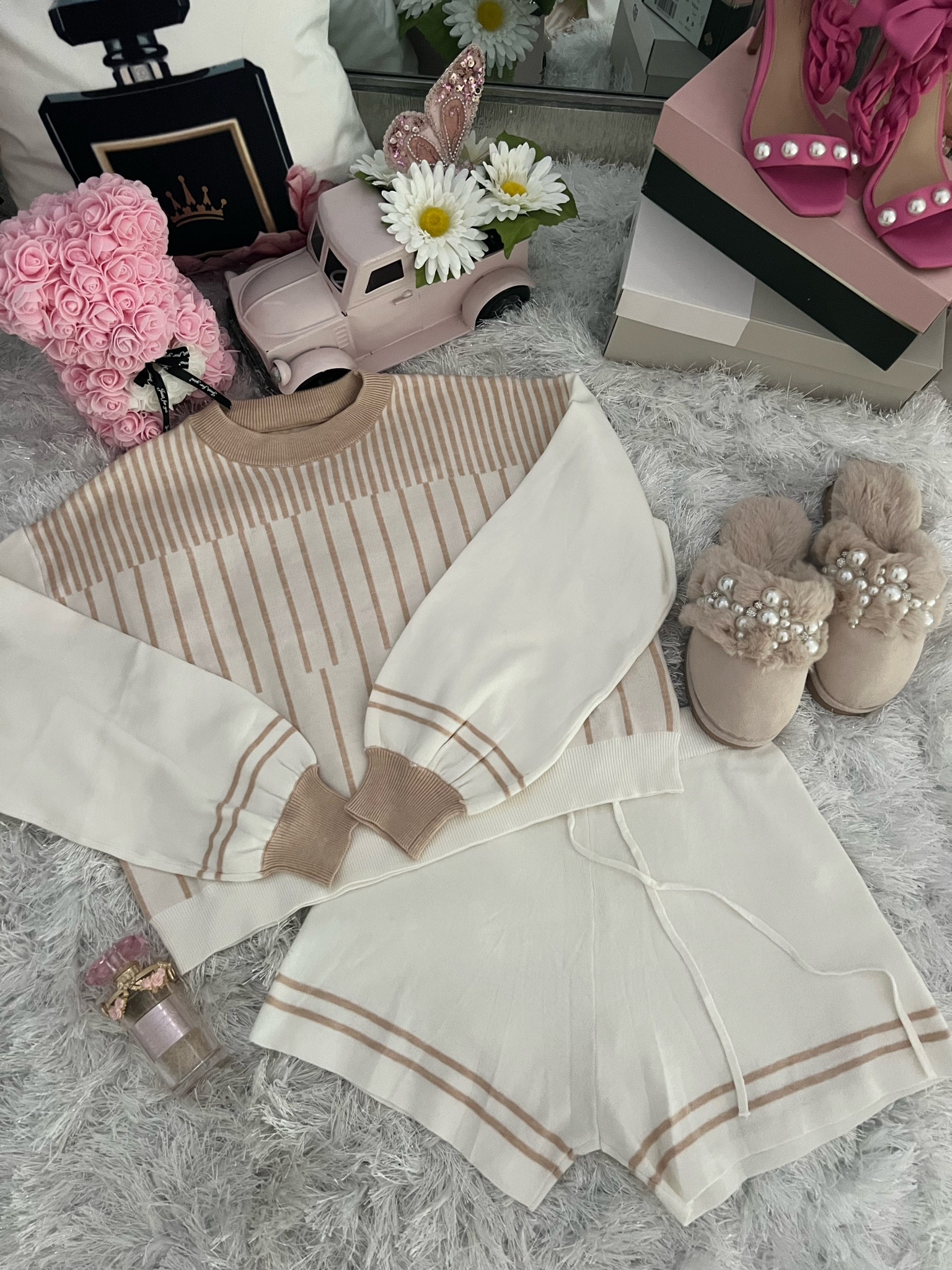 OOTD: cutest little amazon matching set. Elevated loungewear look, has a 20% off coupon, remember to click it before adding to cart. Wearing in an XS for reference. Xoxo 

Amazon favorites / found it on Amazon / amazon fashion finds / amazon finds / amazon favorites / old money / classic style / rich girl aesthetic / amazon finds fashion / spring dress / travel outfit / old money aesthetic / old money outfit / Spring outfit / workwear / amazon sale / white skirt / vacation outfit / swimsuit coverup / date night outfit / amazon designer look for less / amazon looks for less / school college outfits / college tops / Neutral fashion / neutral outfit / Clean girl aesthetic / clean girl outfit / Pinterest aesthetic / Pinterest outfit / that girl outfit / that girl aesthetic / amazon womens fashion / amazon spring womens fashion / amazon summer fashion / amazon spring fashion 2024 


#liketkit #LTKstyletip #LTKsalealert #LTKfindsunder100 #LTKfindsunder50
@shop.ltk