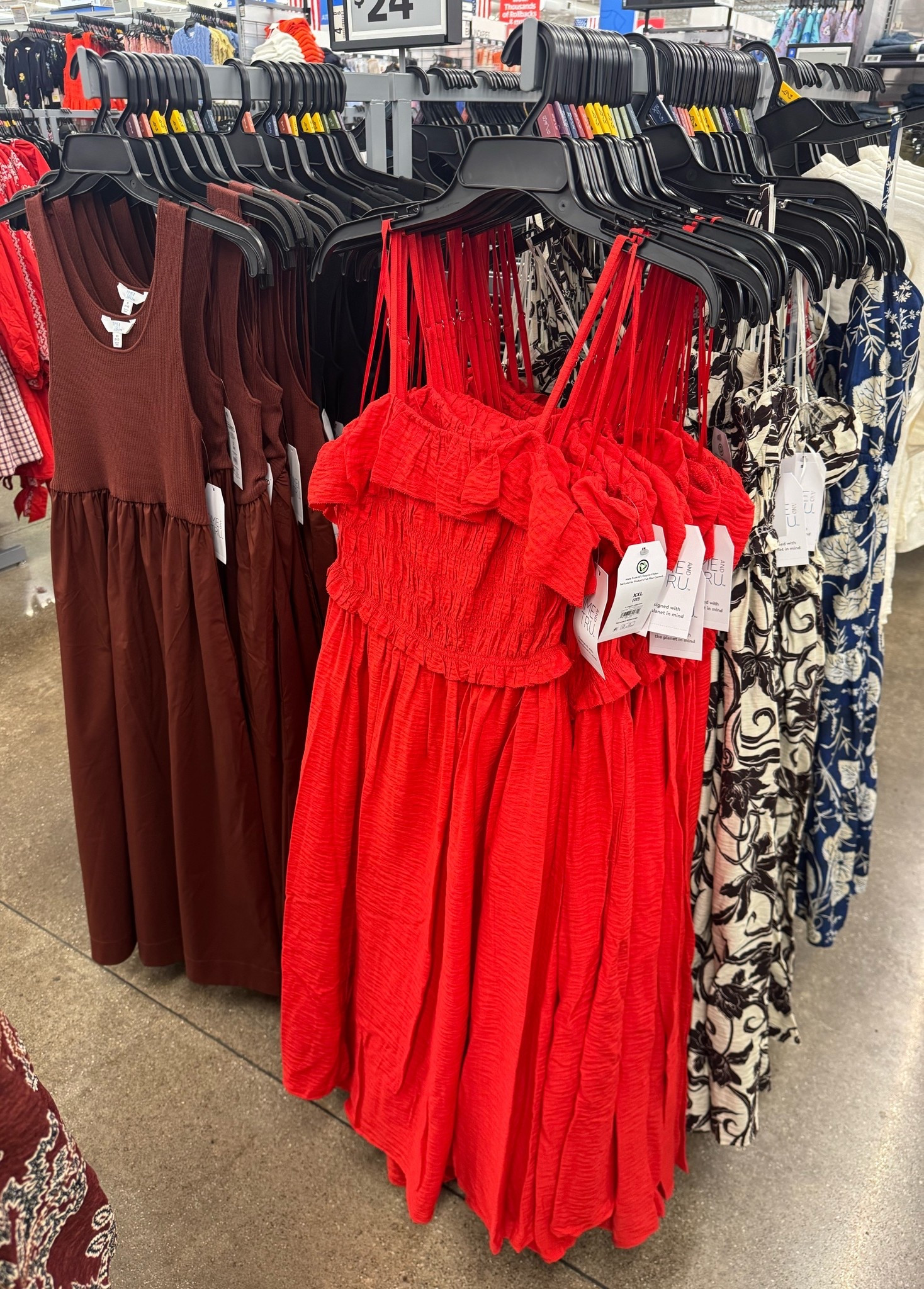 Walmart Time and Tru Women's Sleeveless Smocked Midi Dress, Sizes XS-XXXL / Time and Tru Women's Sleeveless Scoop Neck Midi Dress, Sizes XS-XXXL

Summer dresses under $25 / dresses 2026 / church dress / affordable fashion #walmart #walmartstyle @walmart

#LTKootd #LTKgrwm #LTKTravel